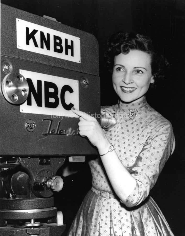 Betty White 1954  WM.jpg